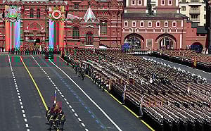 俄勝利日閱兵傳大縮減! 紅場沒軍車、飛行表演取消、規模降至數百人