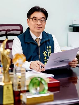 前台南研考會主委蒙志成涉貪　一審判刑2年獲緩刑