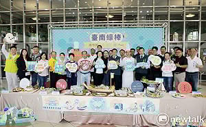 「南市蚵」蠔棒  黃偉哲邀全民來台南品鮮蚵挺漁業