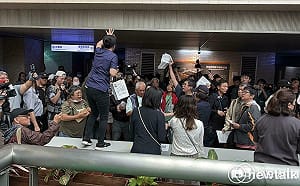 快訊》社子島自救會再赴市府抗議爆衝突：說好的登記發言呢？ 