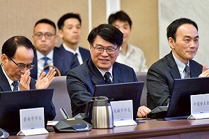 卓揆勉游盈隆帶領中選會  做好台灣民主政治守門者的角色