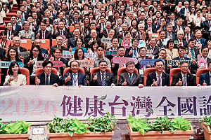 健保總額首破兆元！卓榮泰：打造健康台灣　生醫產業拚成護國神山