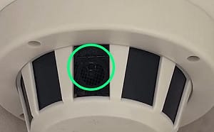 愛爾麗針孔偷拍18間分店全都有！女顧客憂被看光　要退費診所卻神隱