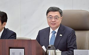 強化性別友善職場環境  卓揆：研擬育嬰留停津貼修法增為7個月
