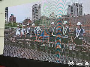(影)「童書之森‧台中」順利上梁 台中市第50座圖書館年底啟用