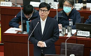 議員關切國防預算影響產業轉型    陳其邁：不分黨派都應該支持  
