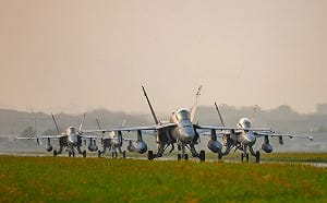 偷拍韓國軍用機場中國高中生遭判2年有期徒刑