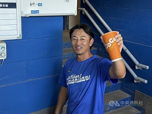 悍將辦夜市主題日　後藤光尊自曝每日兩杯全糖珍奶