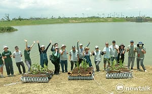 林初埤串聯「1庫2圳3埤塘」韌性水網  師生手作浮島點亮國家級濕地