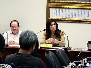 激動狂罵賴清德24分鐘 鄭麗文罵到敲桌「你怎麼好意思」 