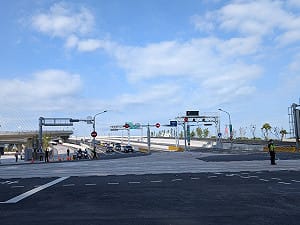 危險又違規！公路局曝淡江大橋遊客「7大NG行為」