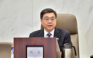 楊双子獲殊榮   卓揆指示文化部盤點現行文學支持政策