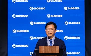 赴捷克發表專題演說 林佳龍：以「工業5.0」重新定義台歐夥伴關係 