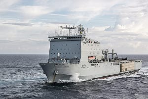 英艦待命掃除荷莫茲水雷　全面清除最久恐需數年