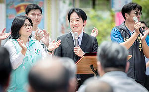 賴總統嘉義喊「家庭主婦」月領5千元  府新聞稿改為國民年金給付