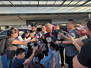 「很多事情要做」！黃仁勳抵台  傳將連會張忠謀、林百里、魏哲家