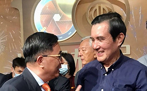 陳水扁貼「手指馬英九」圖控：特偵組教唆偽證咬扁  