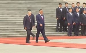 (影) 普丁健康出問題？ 高呼「烏拉」卻喘不過氣 克宮急下架影片 內部竄不滿情緒