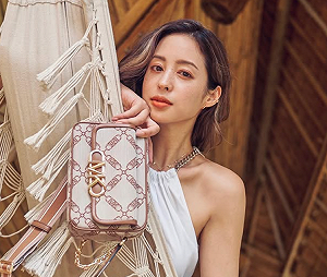 莫允雯被求婚了！曬超大鑽戒嗨喊：從此少了一個孤單的女孩 