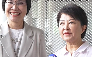 (影)盧秀燕大秀「台中包中」傳說 力挺衛星女博士徐欣瑩逐鹿竹縣