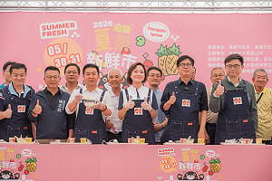 高雄鳳荔季活動對賴瑞隆、柯志恩「隨堂考」    陳其邁：兩人都很稱職