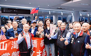鄭麗文訪美首站抵舊金山 喊向美傳達兩岸和平理念 