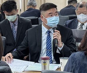 特勤中心總統防護車2輛換8顆輪胎  每顆達51萬元引關注
