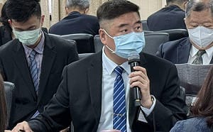 特勤中心總統防護車2輛換8顆輪胎  每顆達51萬元引關注