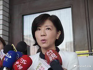 吳敦義讚賴揆「很用心」與黨團不同調？　藍委：場面話