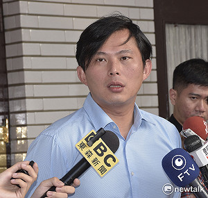 再批簡太郎違法濫權 黃國昌：反告我不會比較無辜