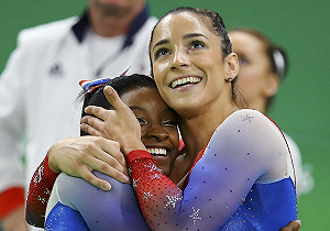 美奧運體操金牌隊長 怒控隊醫伸狼爪