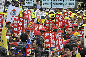 秋鬥明登場  預估超過60個勞團一起嗆政府