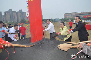2018燈會主燈基座動土  張花冠：燈會有「三最」保證精彩
