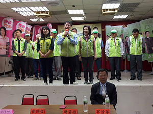 賴清德團隊成員挺黃偉哲  翻轉台南再創高峰