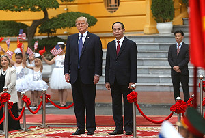 南海到底是誰的 ? 川普：我願意調停仲裁