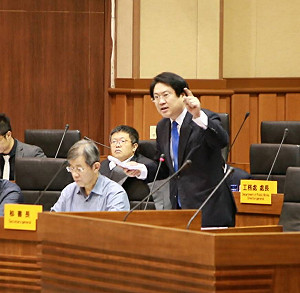 壯觀里漏水問題 林右昌：立即開協調會解決