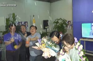 勝選感言都發了、香檳也開了…124票一夜翻盤! 韓國忠州選舉上演離譜逆轉敗