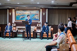 接見「台新青少年志工菁英獎」得主    陳其邁高度肯定青年付出   
