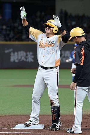 42歲陳鏞基連16季盜壘達陣　笑稱接下來可拚場內轟