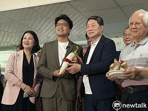拜訪機車公會 沈伯洋：機車行是城市的微血管