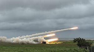 (影) 海馬士西濱首射出狀況！兩度系統異常 雷霆2000前一天也出包