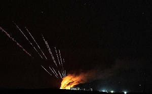 (影) 陸海全面封鎖! 烏軍雙線打擊 克里米亞通道與俄艦隊接連失守