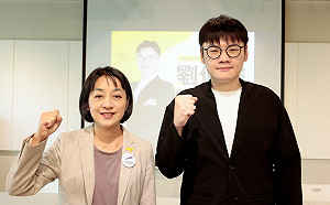 時力劉仲書宣布參選宜蘭縣議員   現場簽署「交通雙齊零城市」宣言  