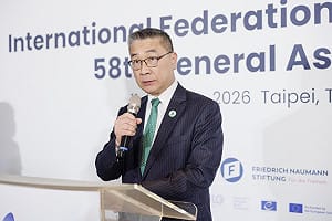 國際自由青年聯盟首在台舉辦大會！民進黨盼抵抗威權 范雲唱戒嚴禁歌
