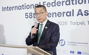 國際自由青年聯盟首在台舉辦大會！民進黨盼抵抗威權 范雲唱戒嚴禁歌