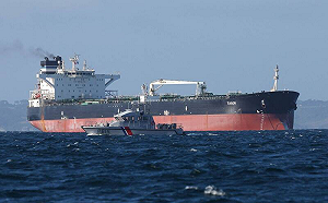 英登船強行攔截俄「影子艦隊」油輪 斯塔默：幫普丁者無處可躲