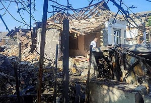 烏克蘭成功阻俄軍在戰場加速推進　但雙方加強遠程打擊更傷平民