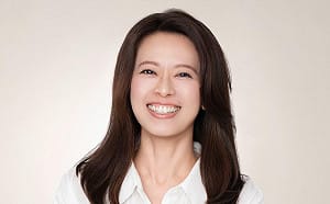 才剛宣布不拚3連霸！江怡臻轉戰李四川競辦　接任辦公室主任