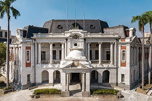國定古蹟「臺中州廳」華麗蛻變  專書《城翼》同步解密神祕貓道與避難室