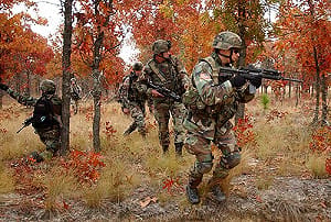 軍媒揭露：美快速反應部隊「第82空降師」秘密部署以色列